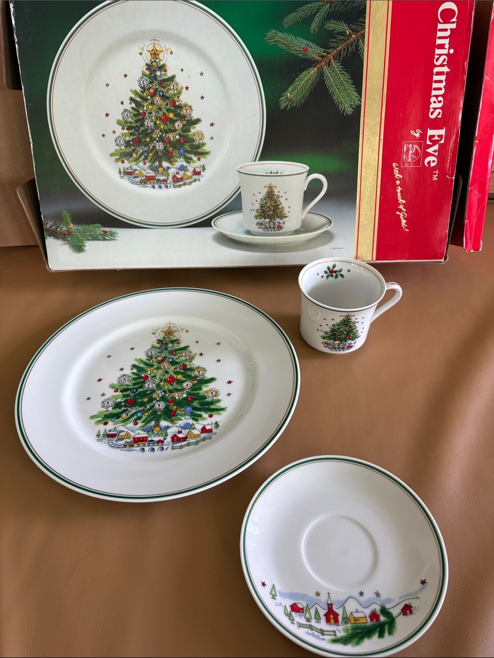 Vintage 1984 Christmas Eve by Salem set (1 dinner plate, 1 saucer, 1 cup)